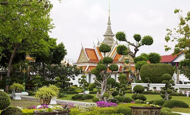 bangkok-g5be3d8e8a_640-resize.jpg